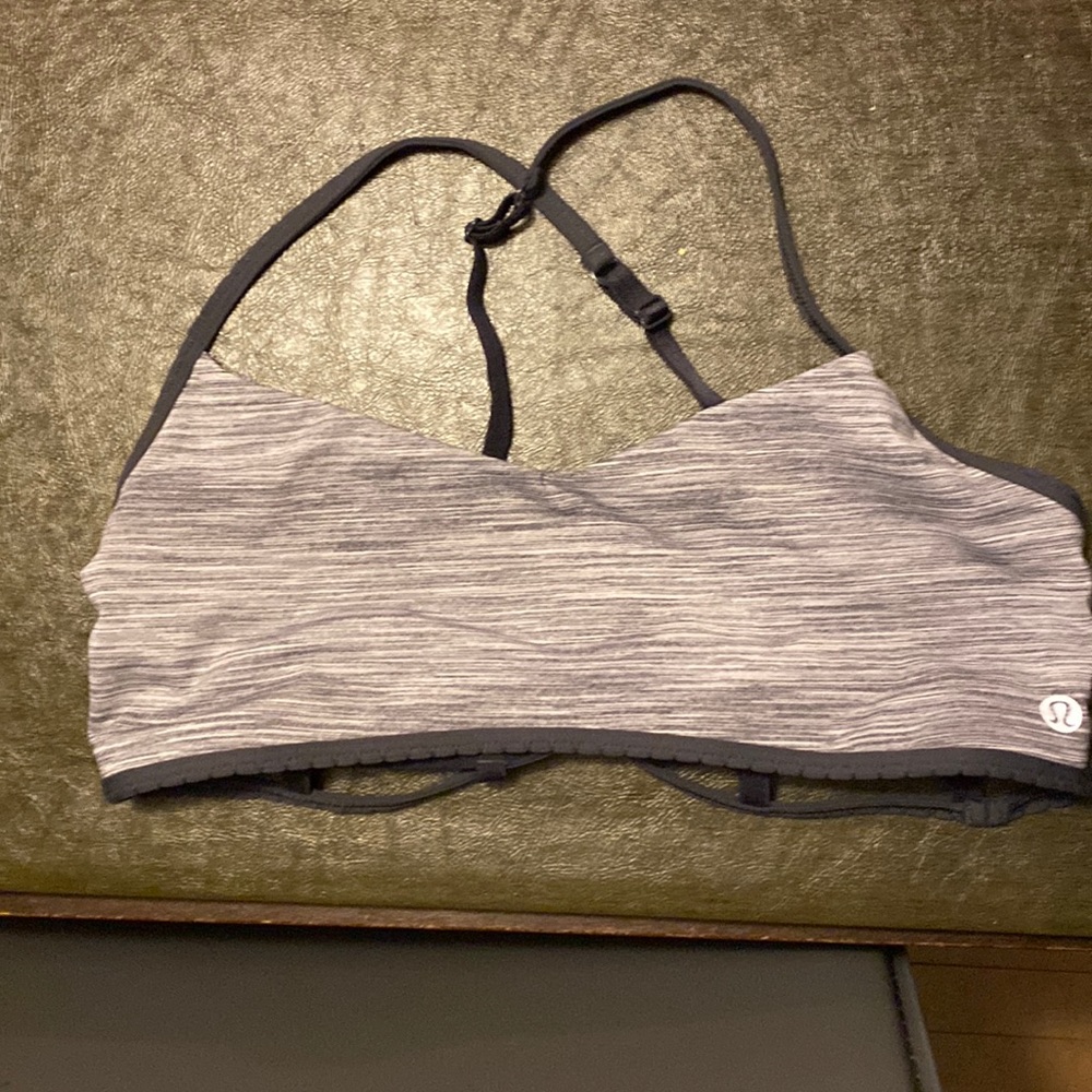 Lululemon bra